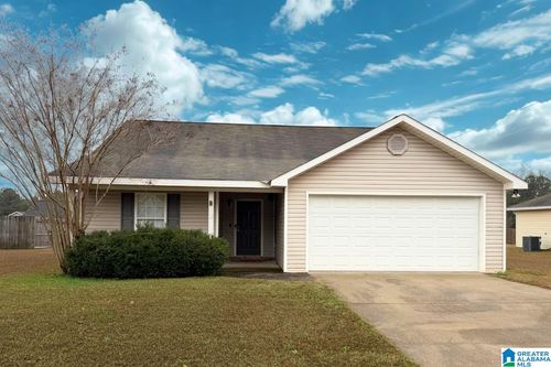 18473 Thoroughbred Dr, Vance, AL, 35490-3401 | Card Image