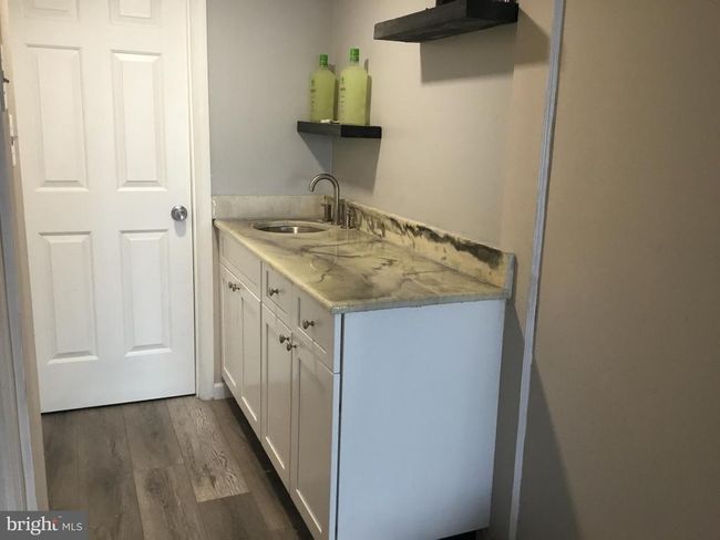 7709 Gromwell Ct, Townhouse with 2 bedrooms, 4 bathrooms and null parking in SPRINGFIELD VA | Image 9
