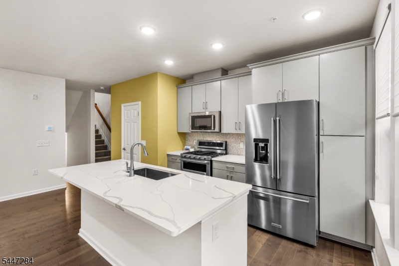 Residential in Somerville Boro 5