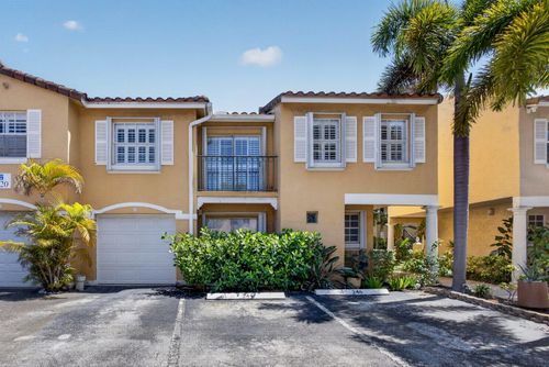 105-1020 Lake Shore Dr, Lake Park, FL, 33403-2869 | Card Image