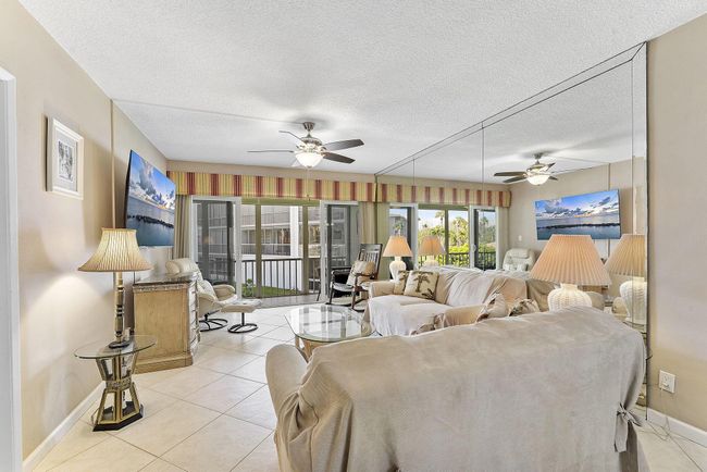 APT-208 - 101 Ne 19 Th Ave, Condo with 2 bedrooms, 2 bathrooms and null parking in Deerfield Beach FL | Image 9