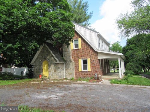 410 Hanover Rd, YORK, PA, 17408-5908 | Card Image