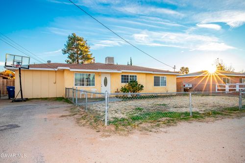4546 W Avenue L11, Lancaster, CA, 93536-3534 | Card Image