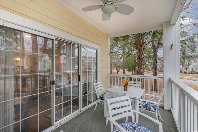 Balcony with ceiling fan | Image 16