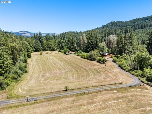 93933 Marcola Rd, Marcola, OR, 97454-9727 | Card Image