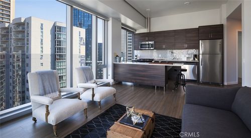 apt-215-100 Van Ness Ave, San Francisco, CA, 94102-5212 | Card Image