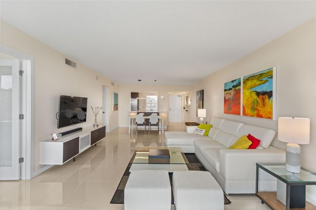 APT-603 - 2661 S Course Dr, Condo with 2 bedrooms, 2 bathrooms and null parking in Pompano Beach FL | Image 19