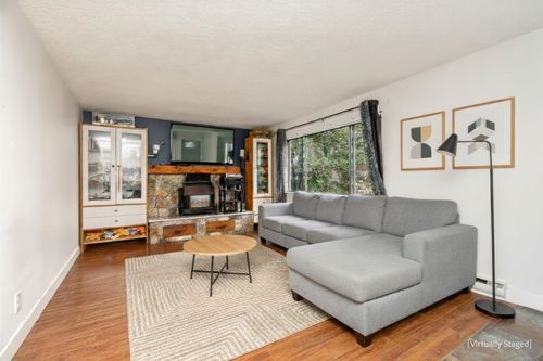 5345 199 St, Langley, BC, V3A6T8 | Card Image