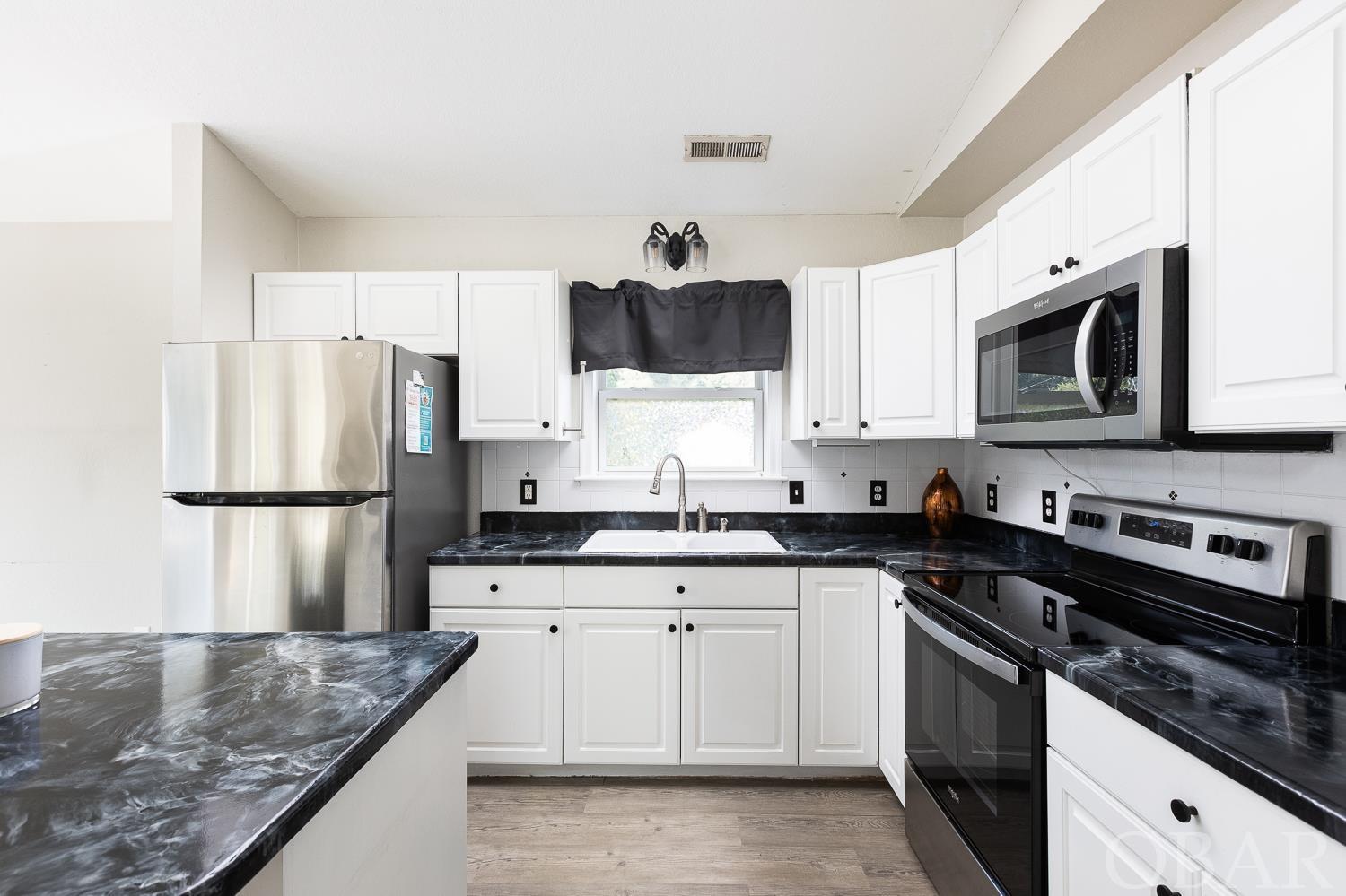 Colington Dr, Kill Devil Hills, NC 27948