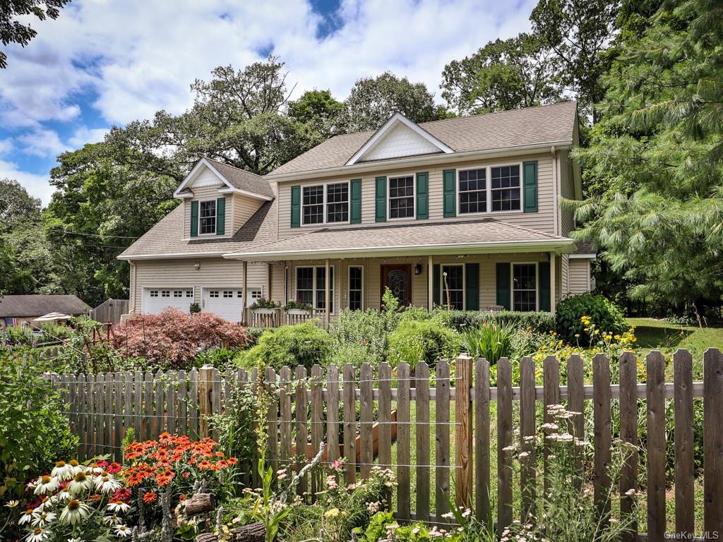Crescent Dr, Goshen, NY 10924