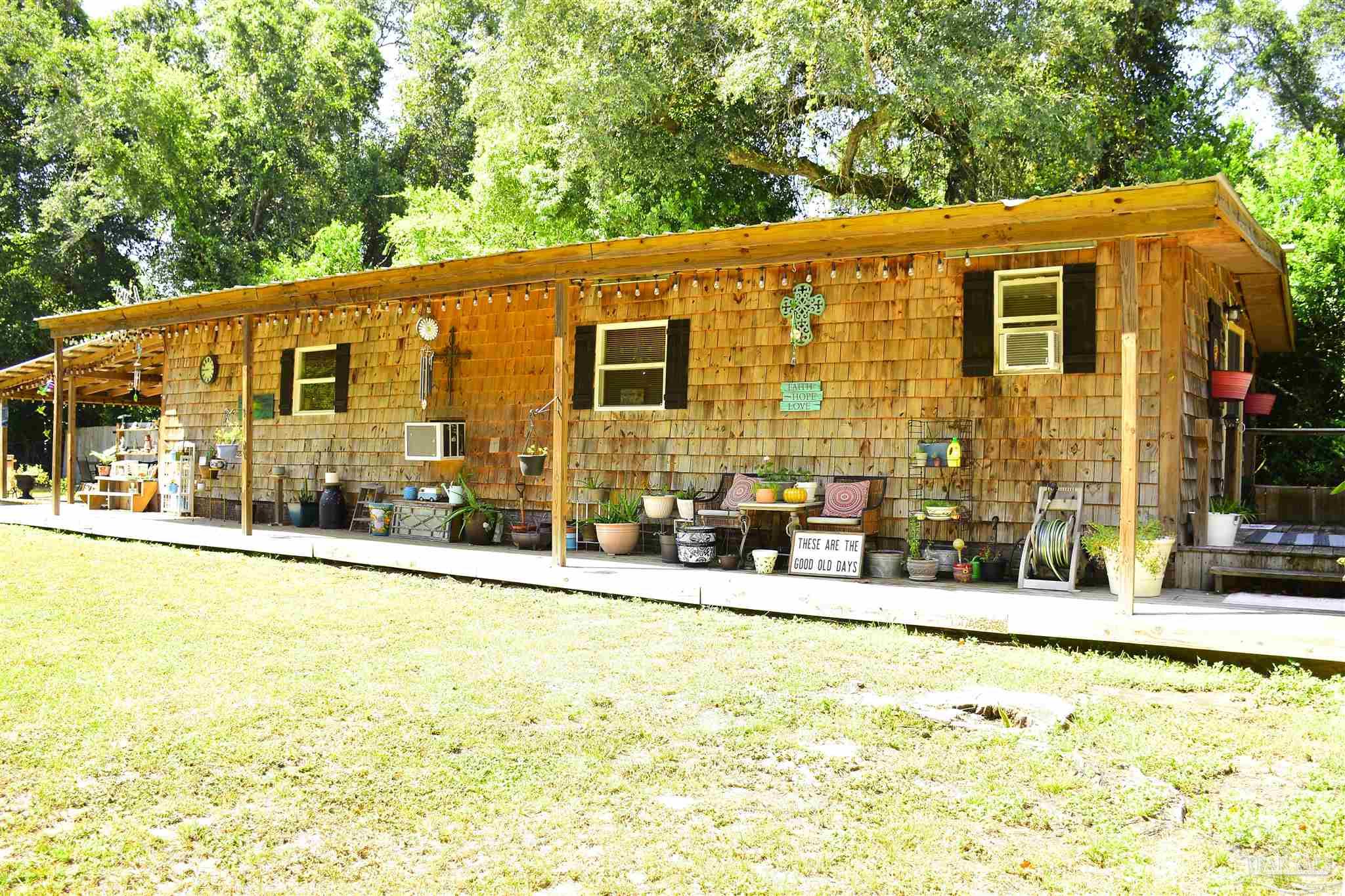 Melton Rd, Milton, FL 32583