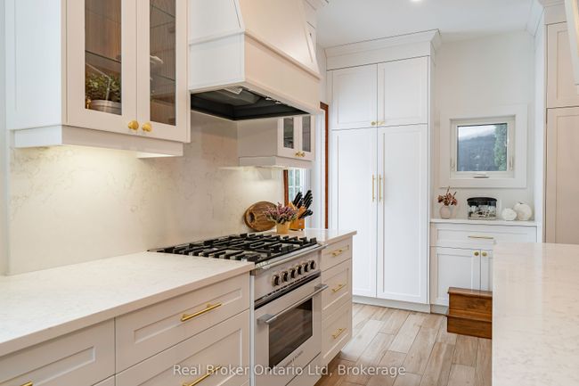 233 4 Th St E, House other with 3 bedrooms, 3 bathrooms and 4 parking in Owen Sound ON | Image 19