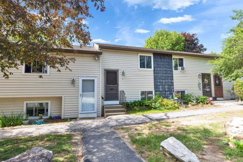 9-901 Mammoth Rd, Manchester, NH, 03104-4522 | Card Image