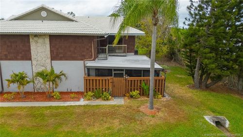 d-3204 Se Guenevere Ln, Port St Lucie, FL, 34952-6793 | Card Image