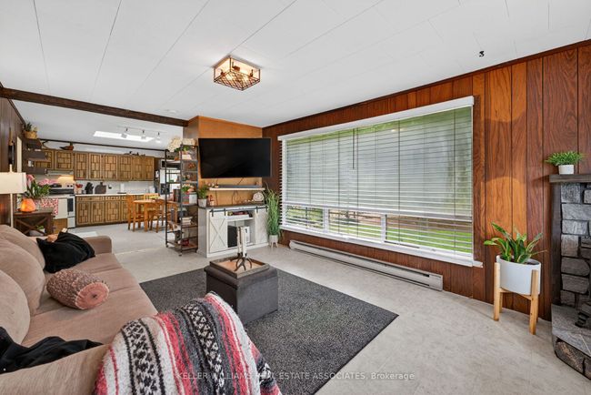 17377 35 Highway, House other with 3 bedrooms, 1 bathrooms and 8 parking in Algonquin Highlands ON | Image 19