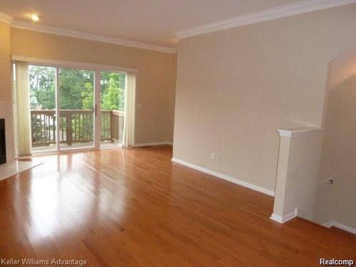 42480 Corlina Dr, Northville, MI, 48167-3811 | Card Image