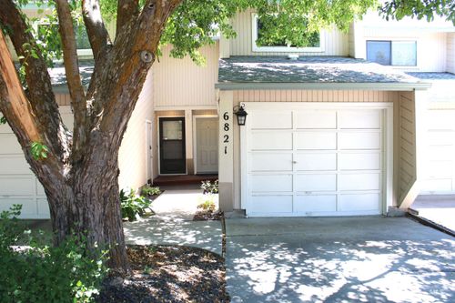 6821 W Irving Ln, Boise, ID, 83704-8612 | Card Image