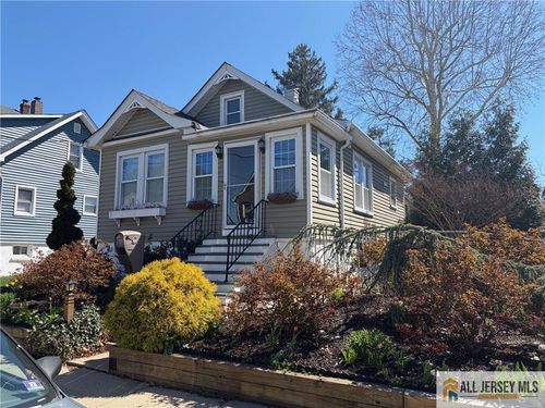 30 Paul St, Fords, NJ, 08863-2112 | Card Image