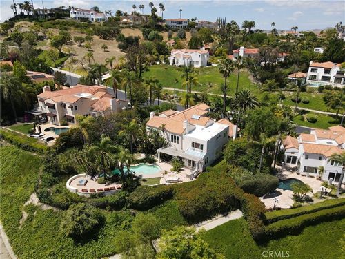 24142 Park Riviera, Calabasas, CA, 91302-2533 | Card Image