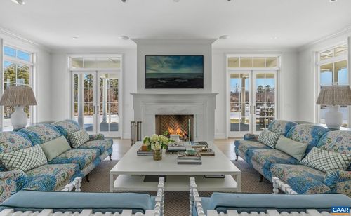 4018 Fairway Dr, KESWICK, VA, 22947-2505 | Card Image