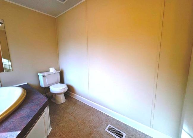 2174 Castleton Rd, House other with 3 bedrooms, 2 bathrooms and null parking in Max Meadows VA | Image 31