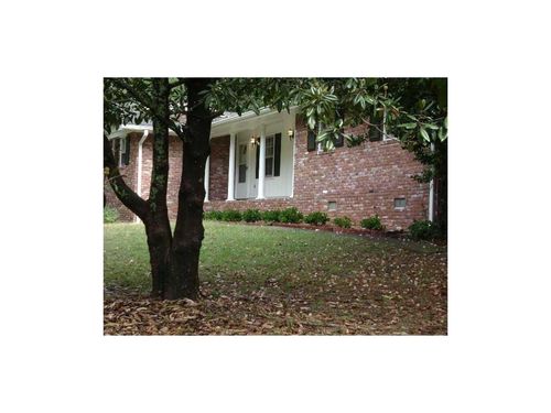 3941 Lake Carlton Rd S, Loganville, GA, 30052-2417 | Card Image