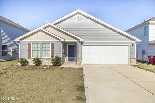 109 Creek Bluff Trl, Warner Robins, GA, 31093-7639 | Card Image