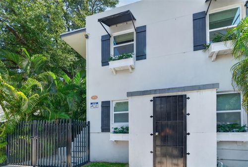1-3676 Oak Ave, Miami, FL, 33133-4937 | Card Image