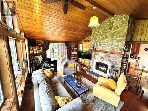 10 Nevison Drive, Kawartha Lakes (Somerville), ON, K0M2L0 | Card Image
