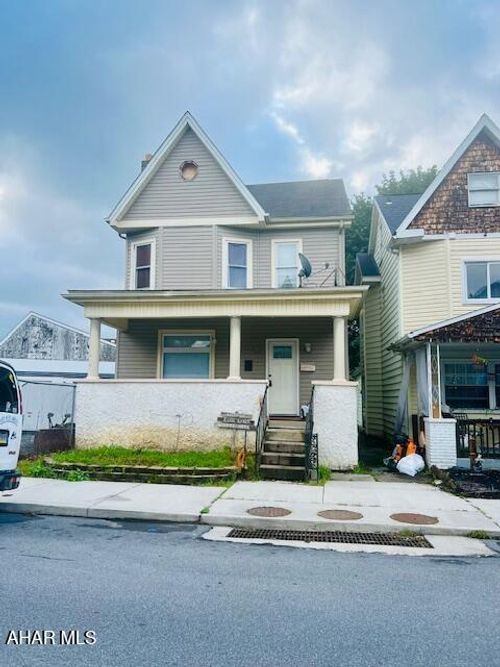 409 Beech Ave, Altoona, PA, 16601-4581 | Card Image