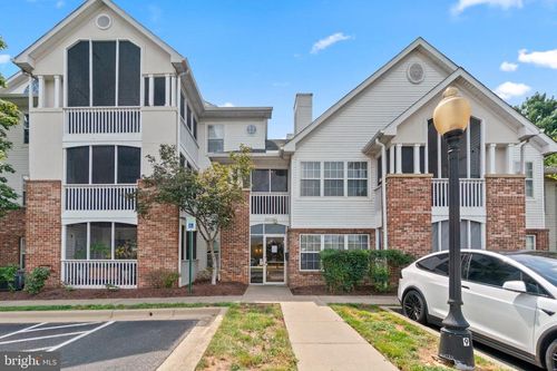 apt-203-6502 Lake Park Dr, GREENBELT, MD, 20770-7003 | Card Image