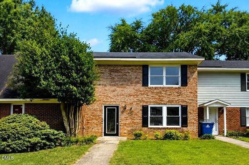 113 Brightwood Cir, Dunn, NC, 28334-8464 | Card Image