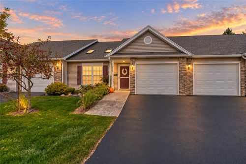 218 Rayfield Cir, Webster, NY, 14580-3478 | Card Image