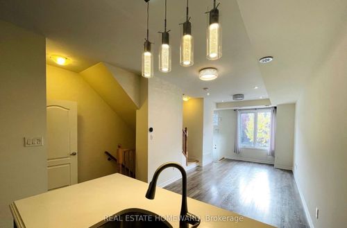 11-45 Heron Park Pl, Scarborough, ON, M1E0B8 | Card Image