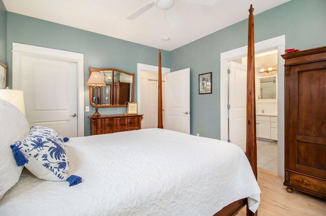 Main floor - primary bedroom | Image 18