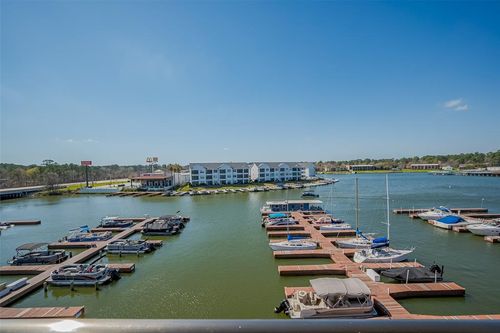 unit-302-199 Waterpoint Ct, Montgomery, TX, 77356-2051 | Card Image