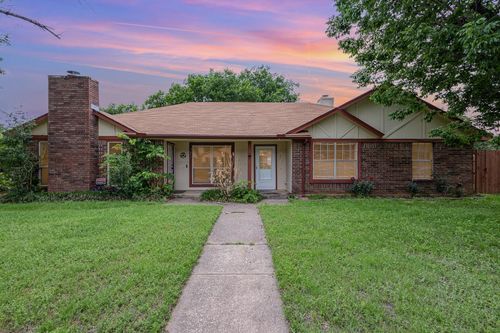 3013 Timothy Ln, Euless, TX, 76039-7804 | Card Image