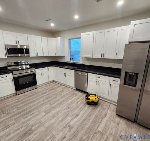 1127 Washington St, Petersburg, VA, 23803-3920 | Card Image