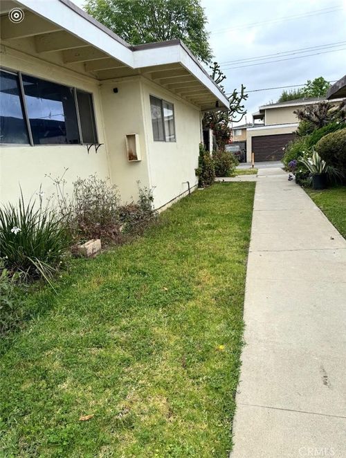7596 Fillmore Dr, Buena Park, CA, 90620-4810 | Card Image