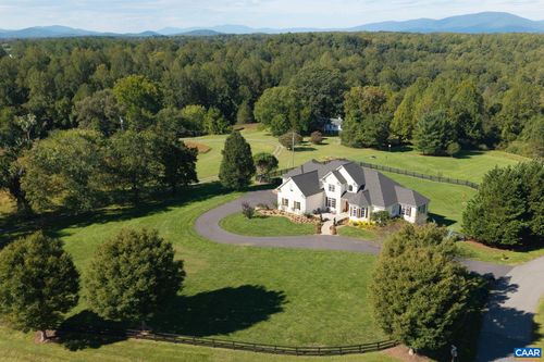 540 Sunrise Ln, Earlysville, VA, 22936-2230 | Card Image