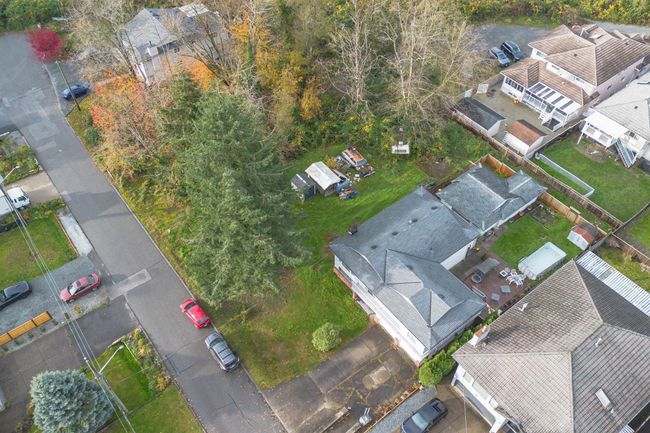 11961 97 A Ave, House other with 5 bedrooms, 3 bathrooms and 6 parking in Surrey BC | Image 14