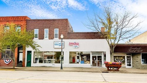 205 W Wisconsin Avenue, Tomahawk, WI, 54487 | Card Image