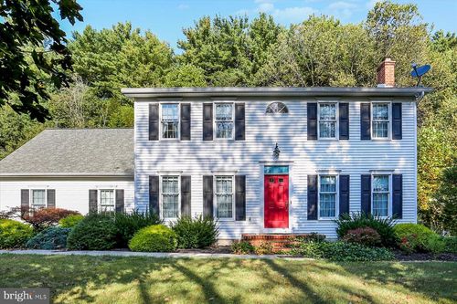 17 Birch Dr, THOMPSONTOWN, PA, 17094-9403 | Card Image