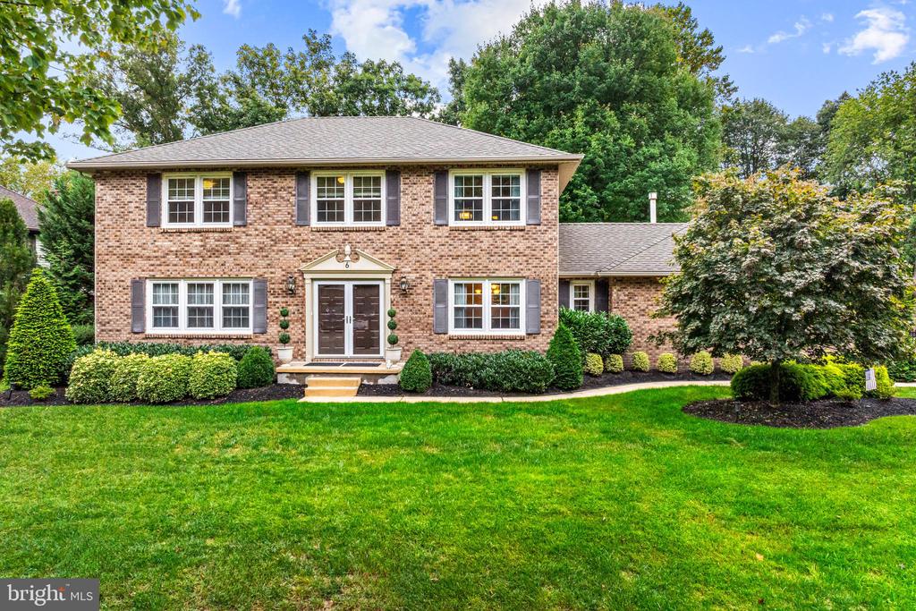 Evergreen Dr, Voorhees, NJ 08043