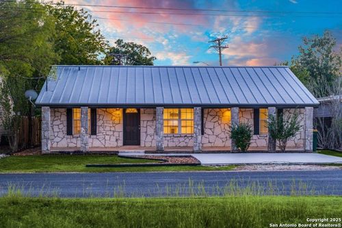 218 Ebner St, Boerne, TX, 78006-2407 | Card Image
