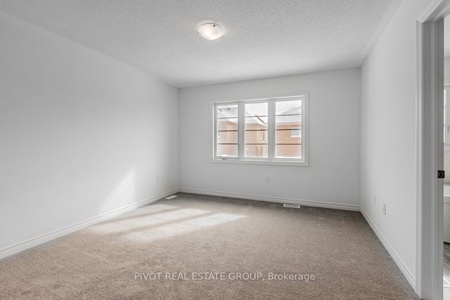 19 Daffodil Rd, House attached with 3 bedrooms, 3 bathrooms and 1 parking in Minesing ON | Image 26