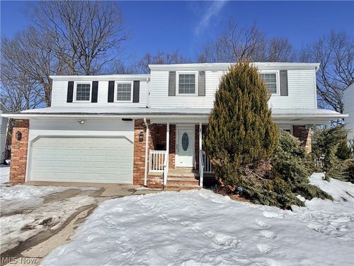 131 Noran Cir, Bedford, OH, 44146-2619 | Card Image