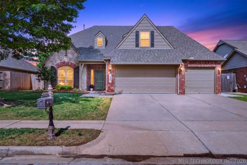 12006 Tamarack St, Jenks, OK, 74037-4397 | Card Image