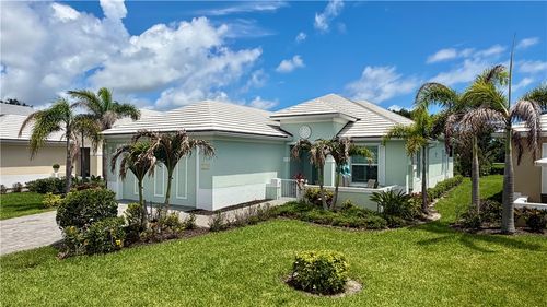 1330 Saint Catherines Cir, Vero Beach, FL, 32967-7342 | Card Image