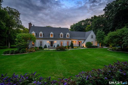 16 Winding Brook Rd, Newtown, CT, 06470-2534 | Card Image